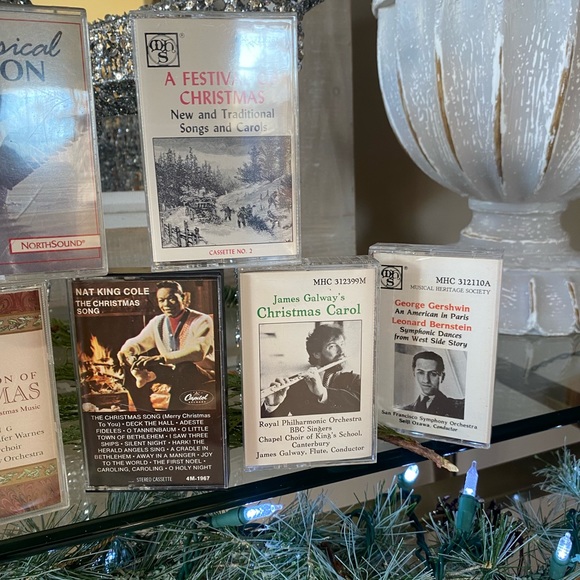 13 HOLIDAY CASSETTE TAPES!! So many cool ones here!❤️❤️👍TAKE ALL!! Office - Picture 5 of 5